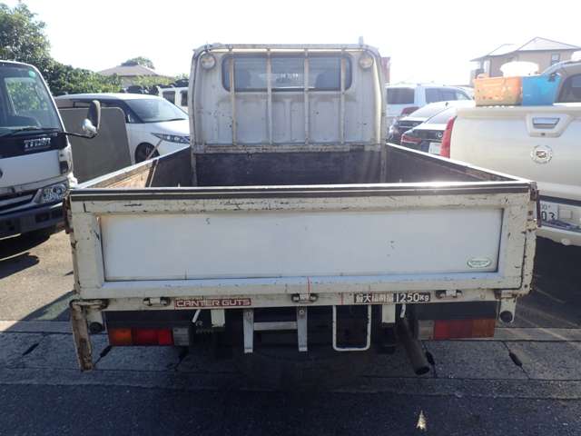 Mitsubishi Fuso Canter Guts 5