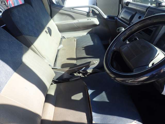 Mitsubishi Fuso Canter Guts 8