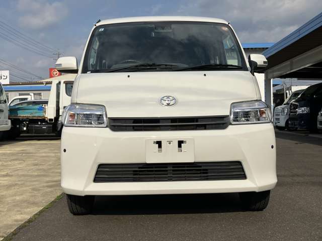 Toyota Town Ace Van 5