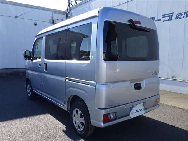 Daihatsu Hijet Cargo 11