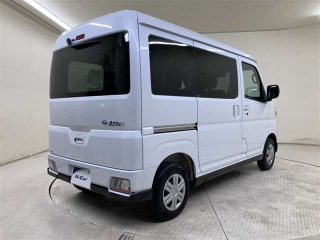Daihatsu Atrai 5