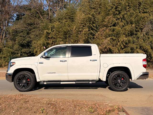Toyota Tundra 5