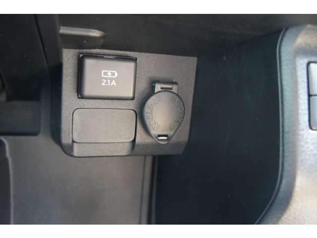 Toyota Probox Van 12