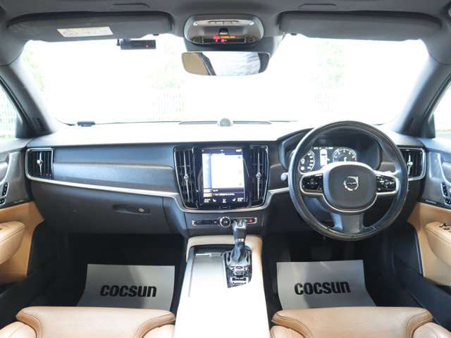 Volvo V90 Cross Country 4