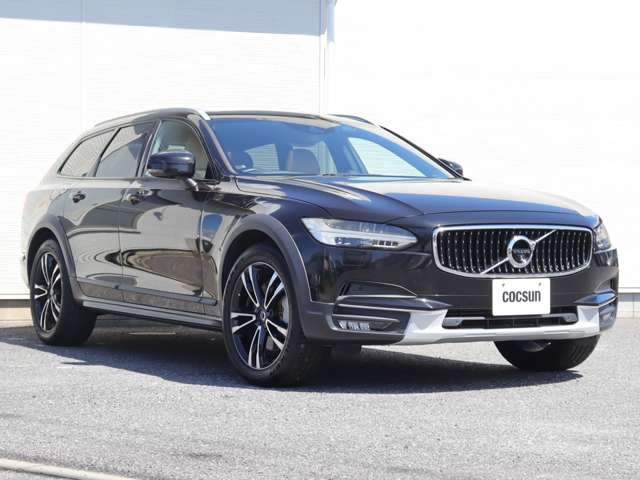 Volvo V90 Cross Country 6