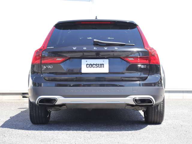 Volvo V90 Cross Country 9