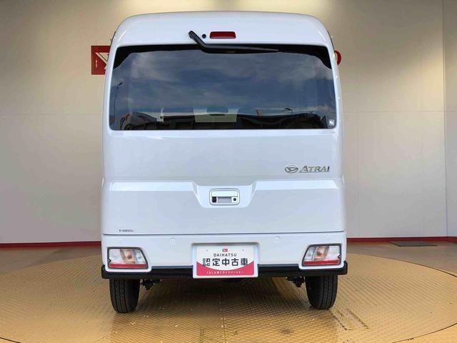 Daihatsu Atrai 5