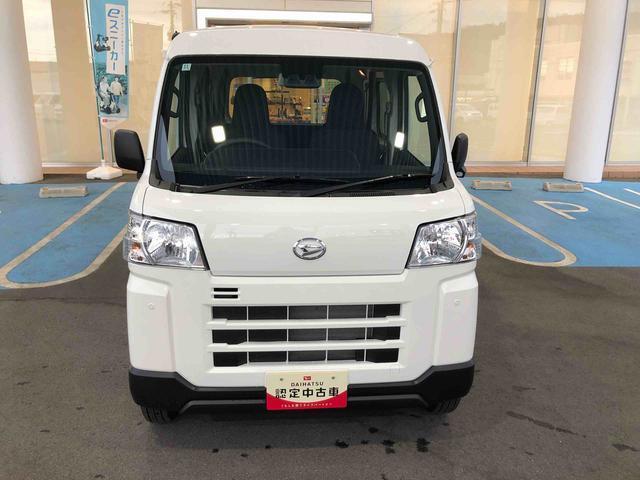 Daihatsu Hijet Cargo 6