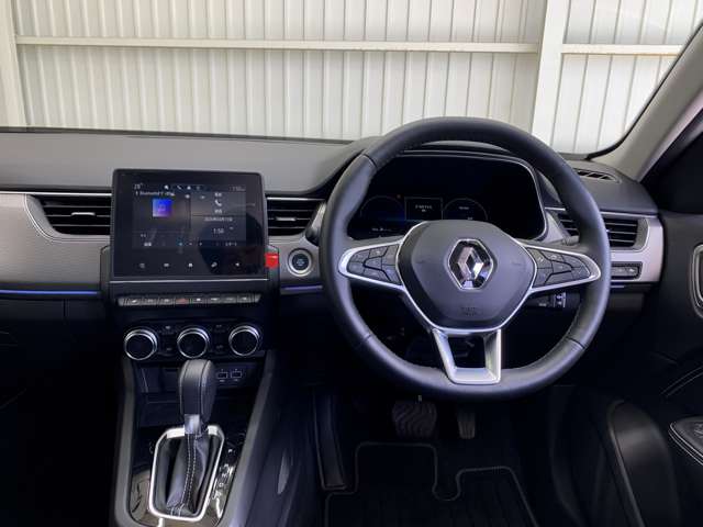 Renault Arkana 10