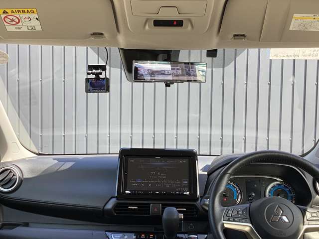 Mitsubishi eK X 9