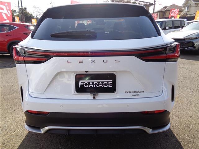 Lexus NX 7