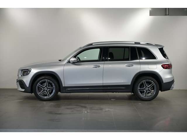 Mercedes-Benz GLB 9