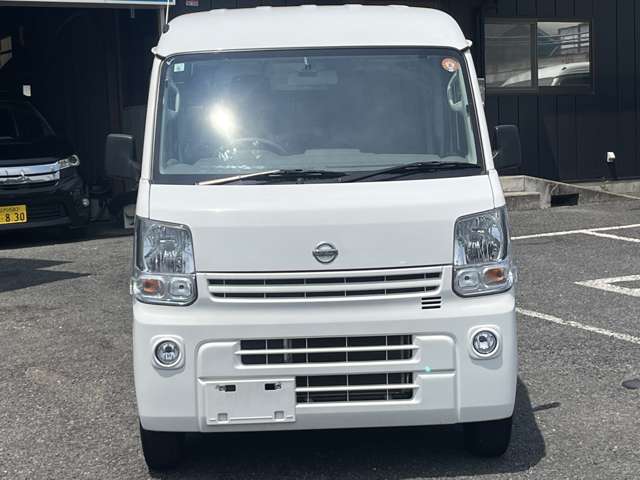 Nissan NV100 Clipper 12