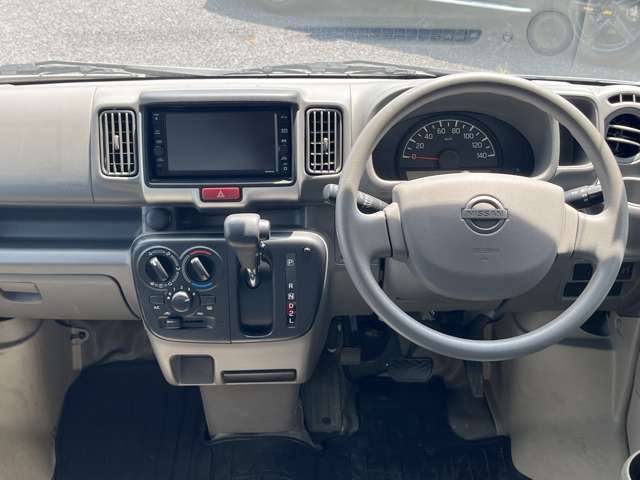 Nissan NV100 Clipper 7