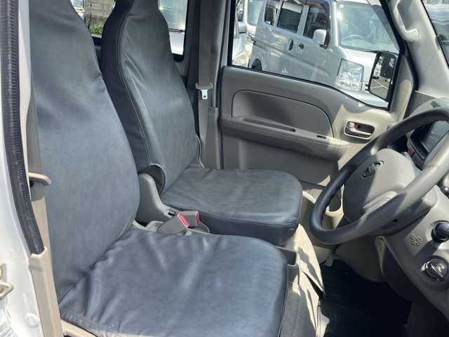 Nissan NV100 Clipper 8