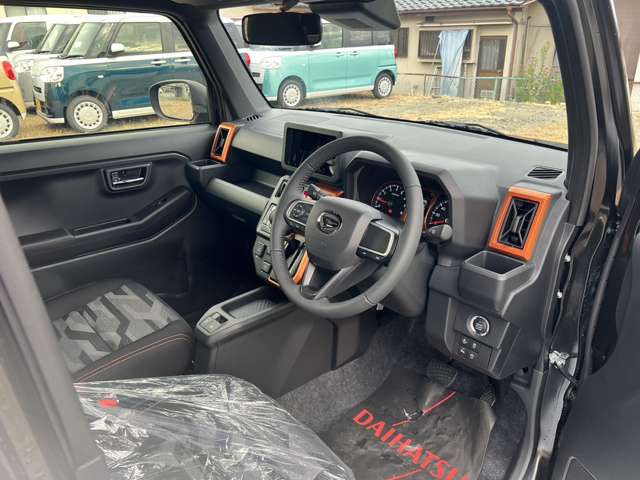 Daihatsu Taft 11
