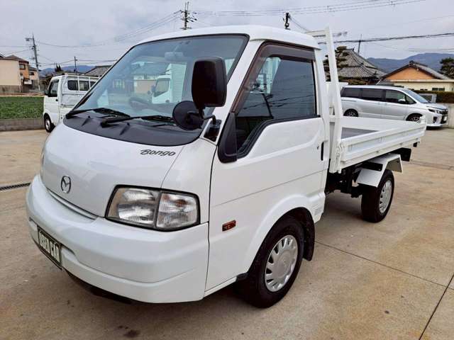 Mazda Bongo Truck 3