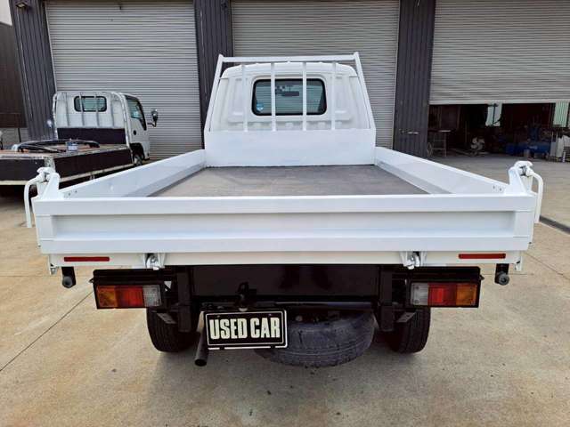Mazda Bongo Truck 9