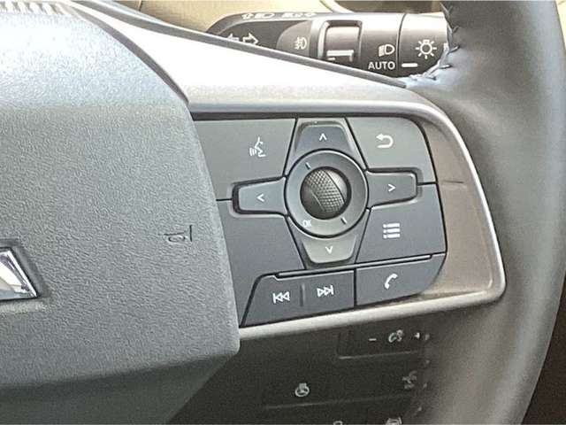 Mitsubishi Delica Mini 11
