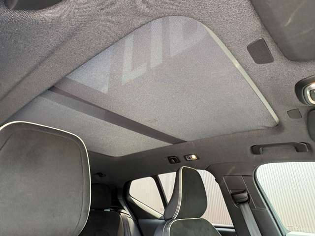 Volvo XC40 6