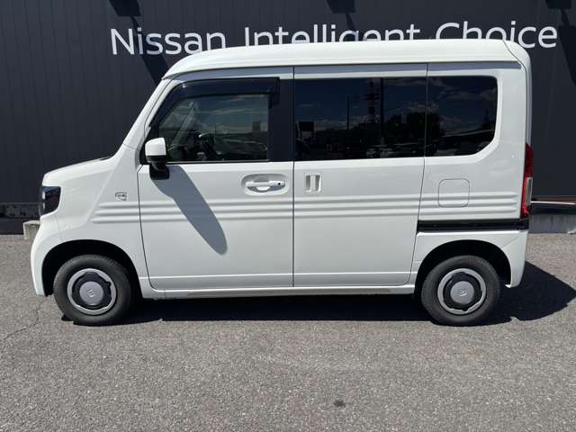 Honda N-VAN 8