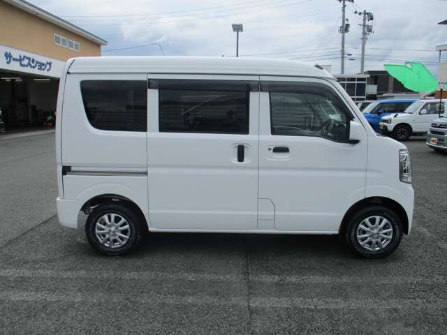Mazda Scrum 8