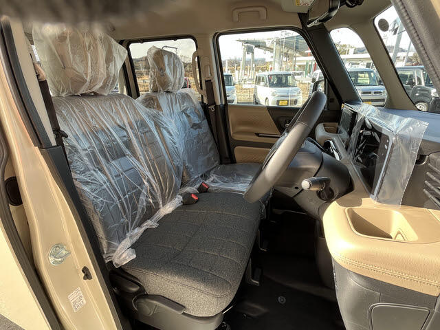 Mitsubishi Delica Mini 7