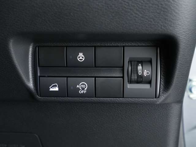 Mitsubishi eK X 12