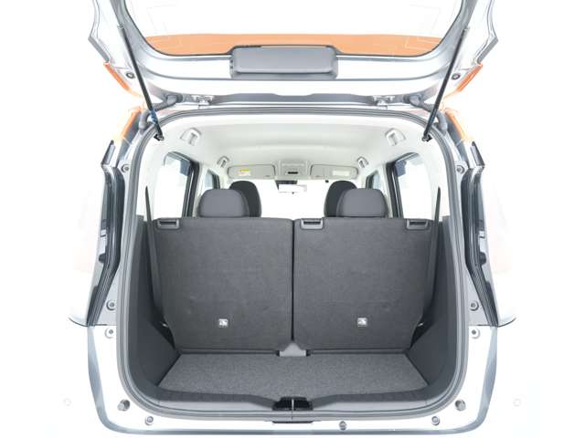 Mitsubishi eK X 8