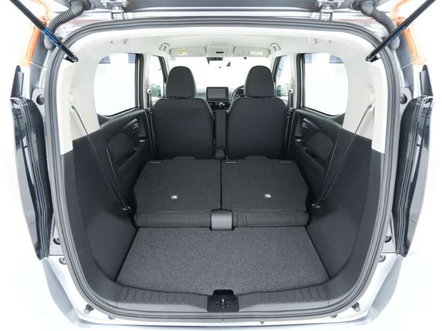Mitsubishi eK X 9