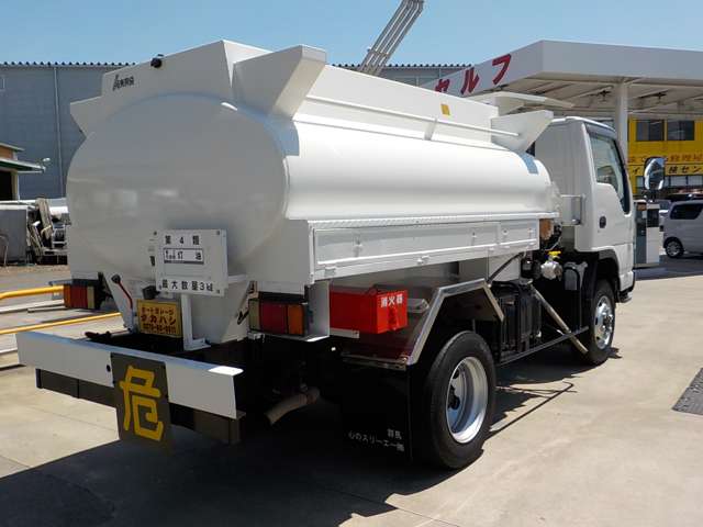 Isuzu Elf 5