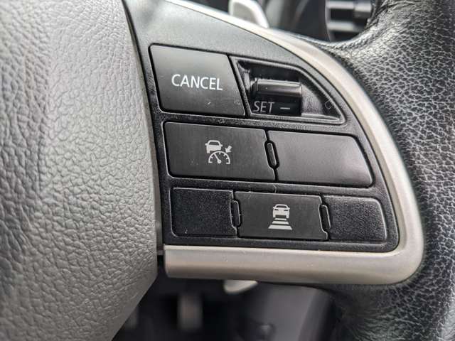 Mitsubishi Outlander PHEV 12