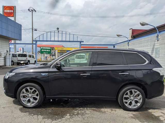 Mitsubishi Outlander PHEV 6
