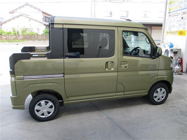 Daihatsu Hijet Deck Van 4