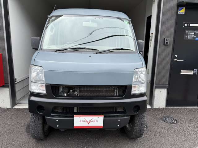 Nissan NV100 Clipper 4
