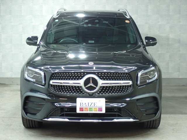 Mercedes-Benz GLB 8