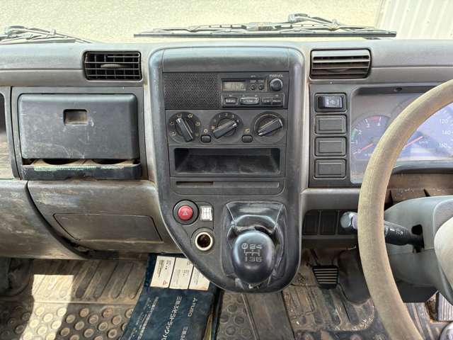 Mitsubishi Fuso Canter 11