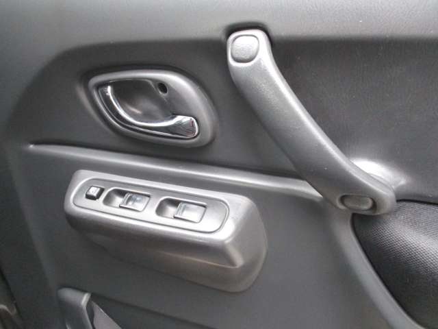 Suzuki Jimny 12