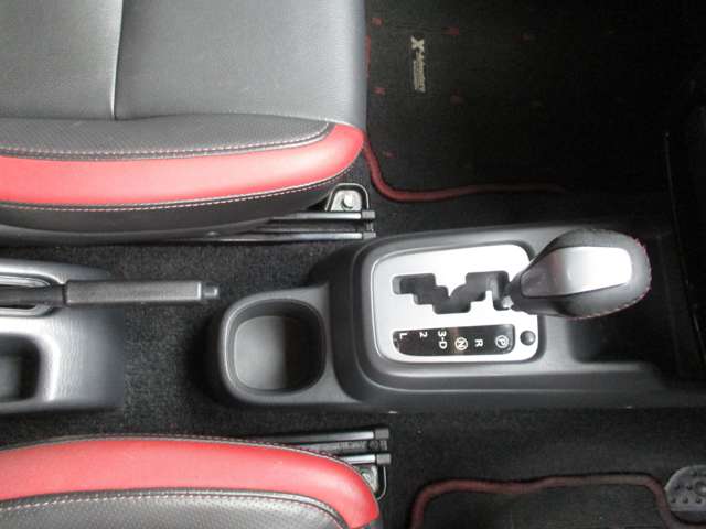 Suzuki Jimny 8
