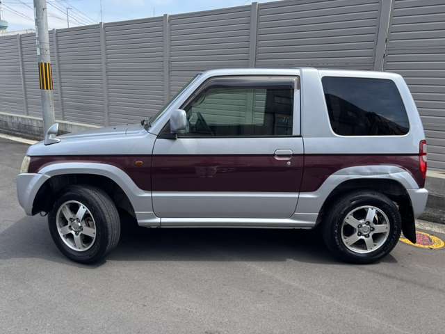 Mitsubishi Pajero Mini 11