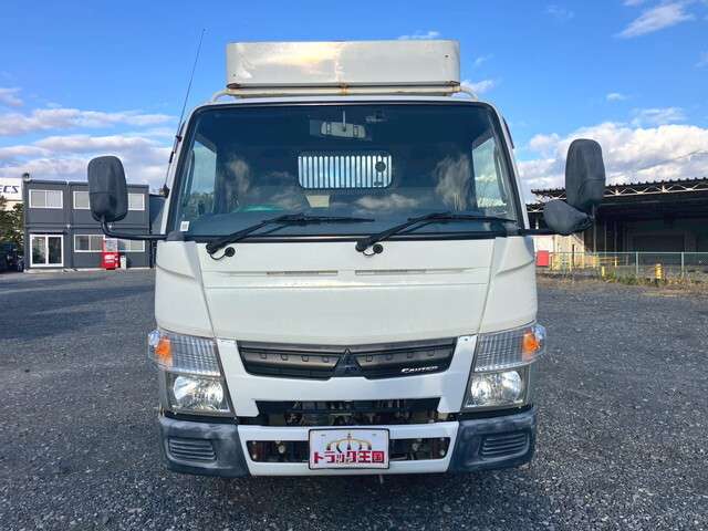 Mitsubishi Fuso Canter 3