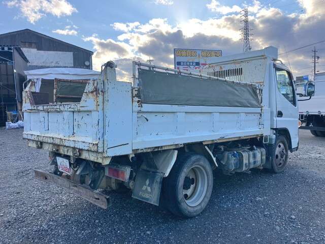 Mitsubishi Fuso Canter 7