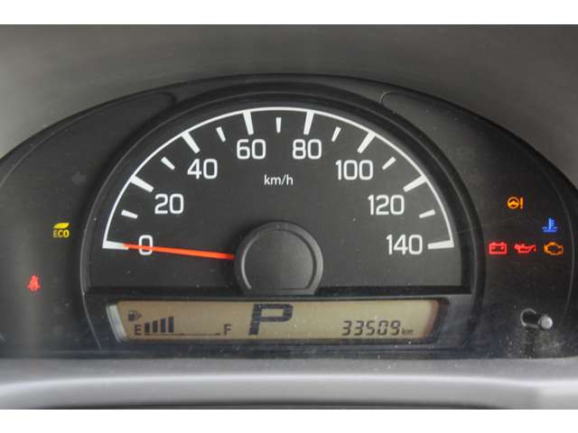 Nissan NV100 Clipper 7