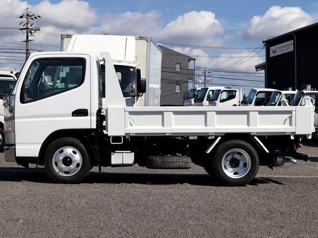 Mitsubishi Fuso Canter 9