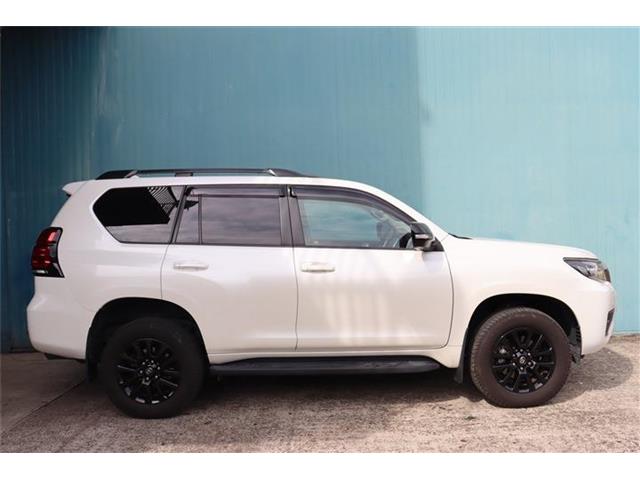 Toyota Land Cruiser Prado 4