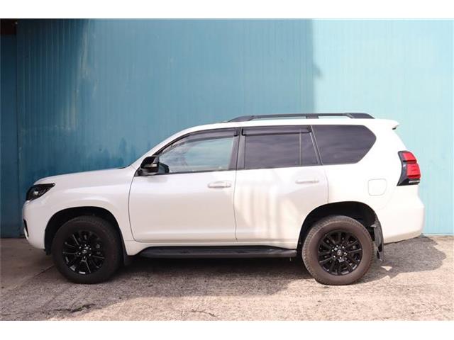 Toyota Land Cruiser Prado 5