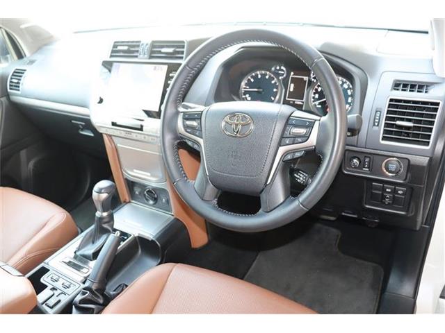 Toyota Land Cruiser Prado 9