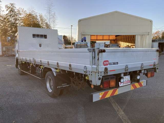 Isuzu Forward 3