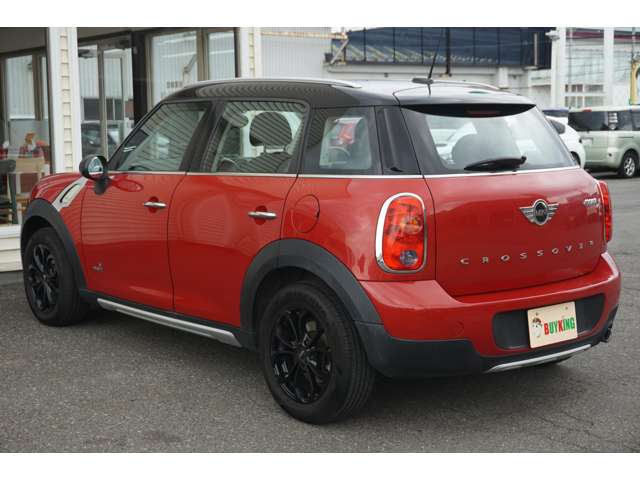 MINI Crossover 11