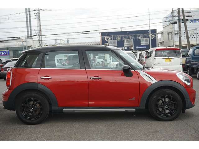 MINI Crossover 8